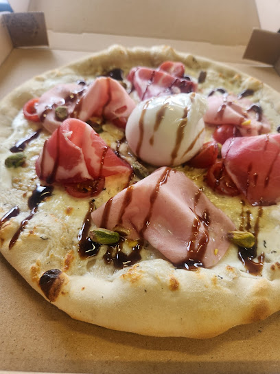 Pizza de COOK & STRADA à Longèves