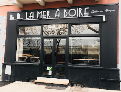 Pizza de La mer à boire à La Rochelle