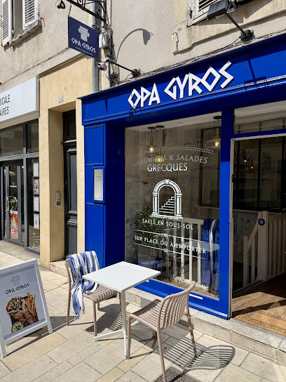 Pizza de OPA GYROS à La Rochelle